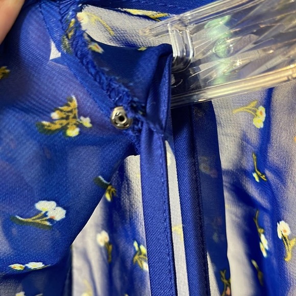 Pleione 2 piece Blue Tank Under Sheer Floral Cap Sleeve Top with Tie Small NWT - Picture 11 of 11